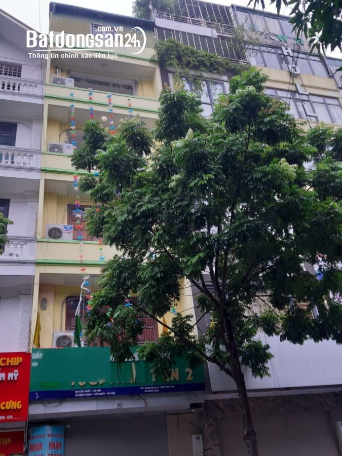 Nhà ngõ 10 phố Nguyễn Văn Huyên. Diện tích 70m2 x 5 tầng đường rộng 10m có hè để xe