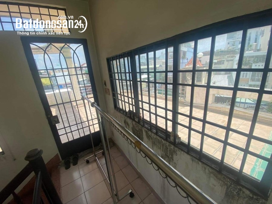 Bán nhà Đường Tô Hiến Thành, Phường 13, Quận 10
