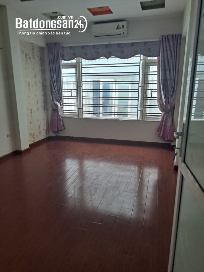 Cho thuê nhà ngõ 78 phố Duy Tân, Cầu Giấy.  - Diện tích 55m x 4 tầng.