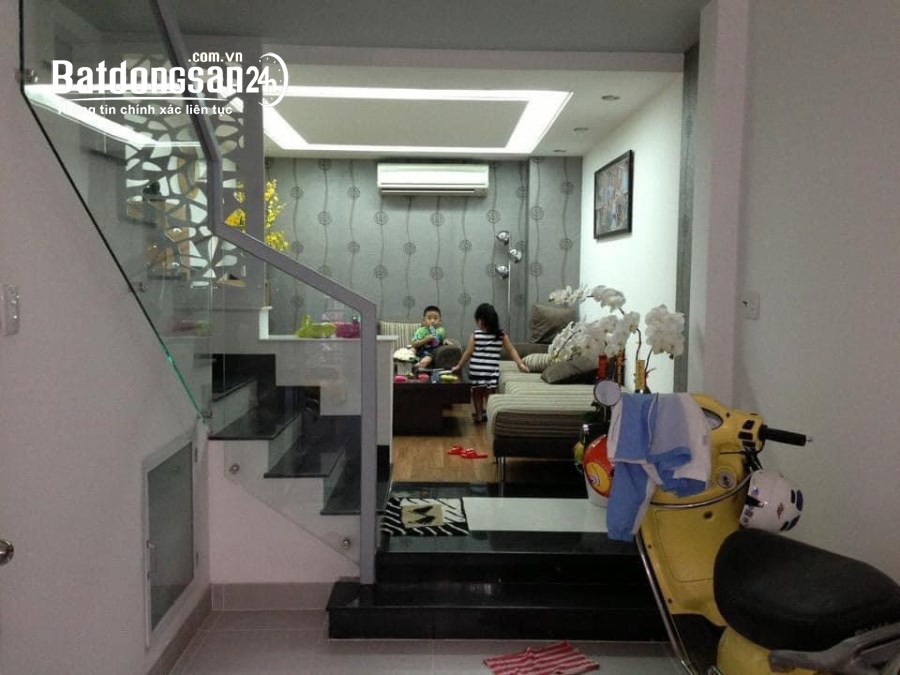 Bán nhà Đường Huỳnh Văn Bánh, Phường 13, Quận Phú Nhuận