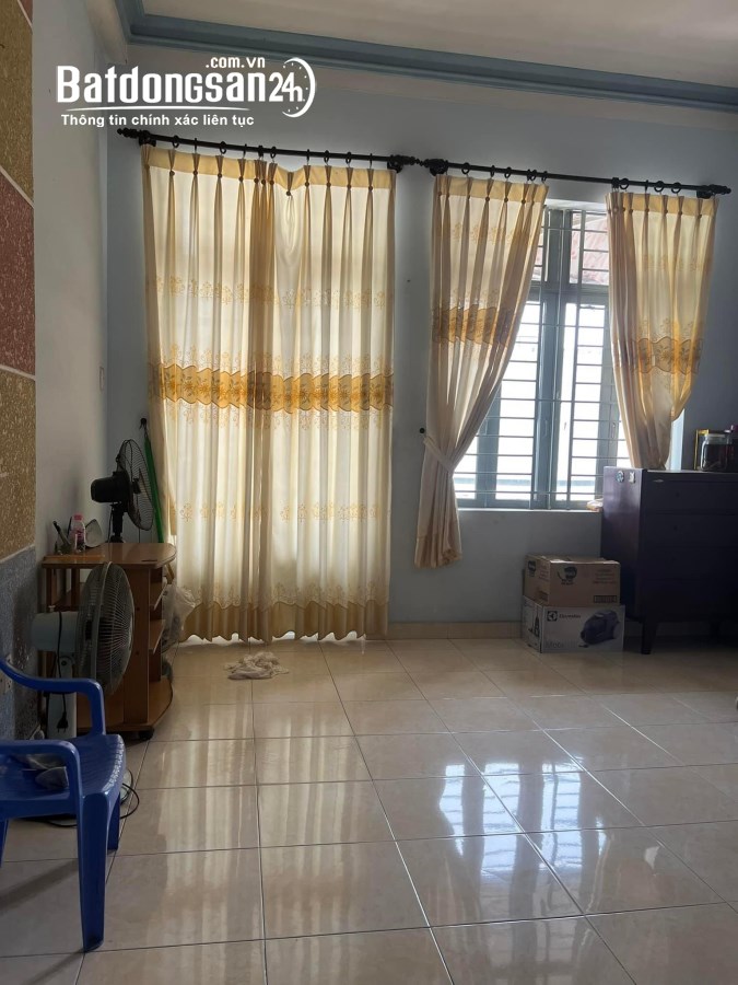 Bán nhà mặt phố Đường Hoa Đào, Phường 2, Quận Phú Nhuận