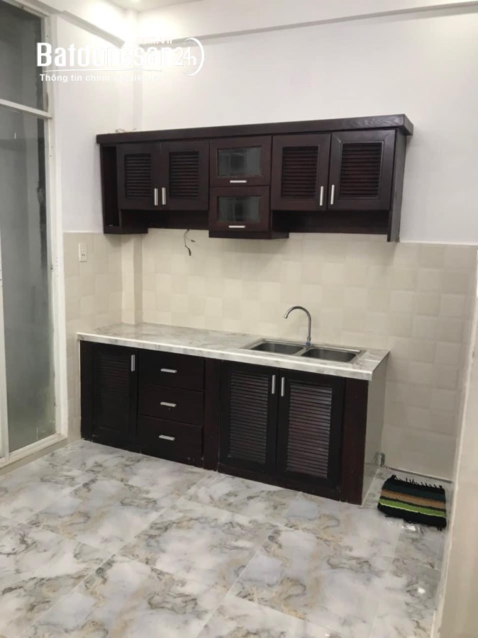 Bán nhà Đường Nguyễn Tiểu La, Phường 3, Quận 10