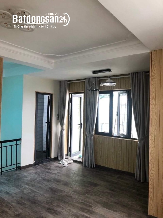 Bán nhà mặt phố Phùng Văn Cung, Phường 4, Quận Phú Nhuận