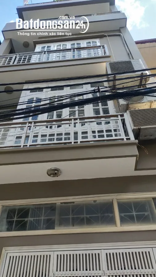 Cho thuê nhà Cù Chính Lan, Khương Mai, Thanh Xuân, Hà Nội.