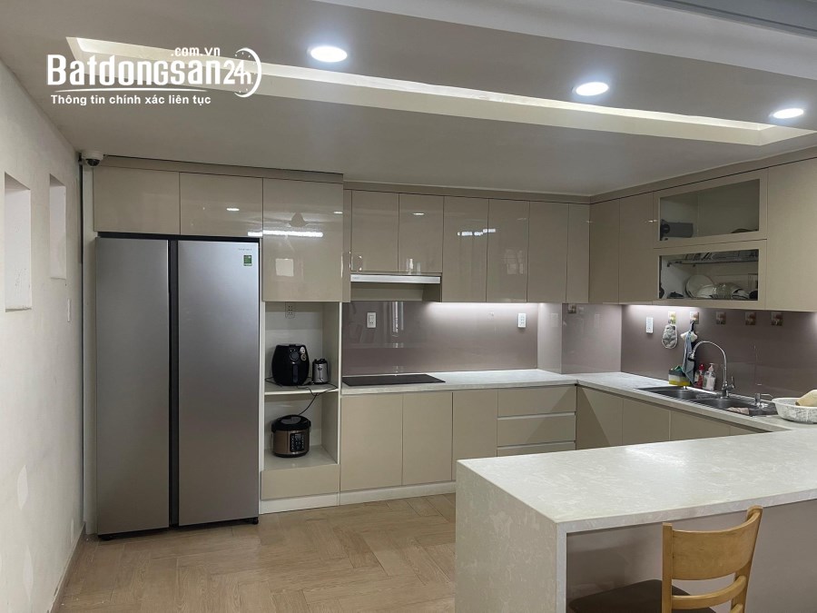 Bán nhà Đường Huỳnh Văn Bánh, Phường 11, Quận Phú Nhuận