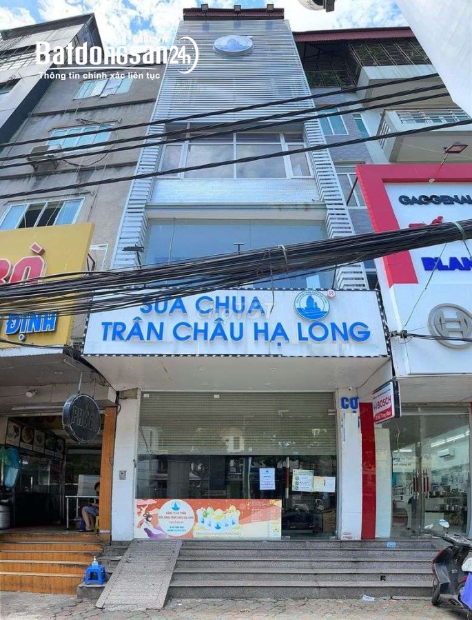 Nhà măt đường Hoàng Quốc Việt - Diện tích 40m2 x 5 tầng xây thông, mặt tiền 4m