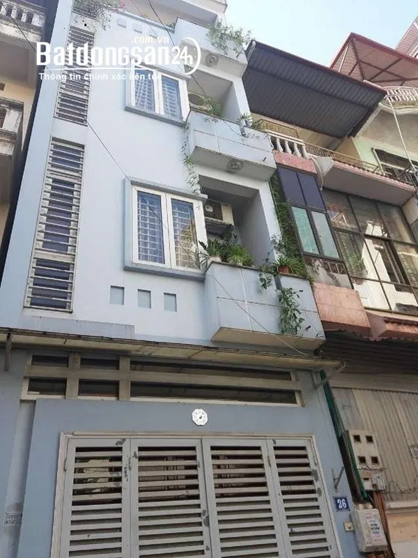 Cho thuê nhà ngõ 16 phố Nguyễn Văn Huyên, Dt 60m2 x 4 tầng ,20 triệu/tháng