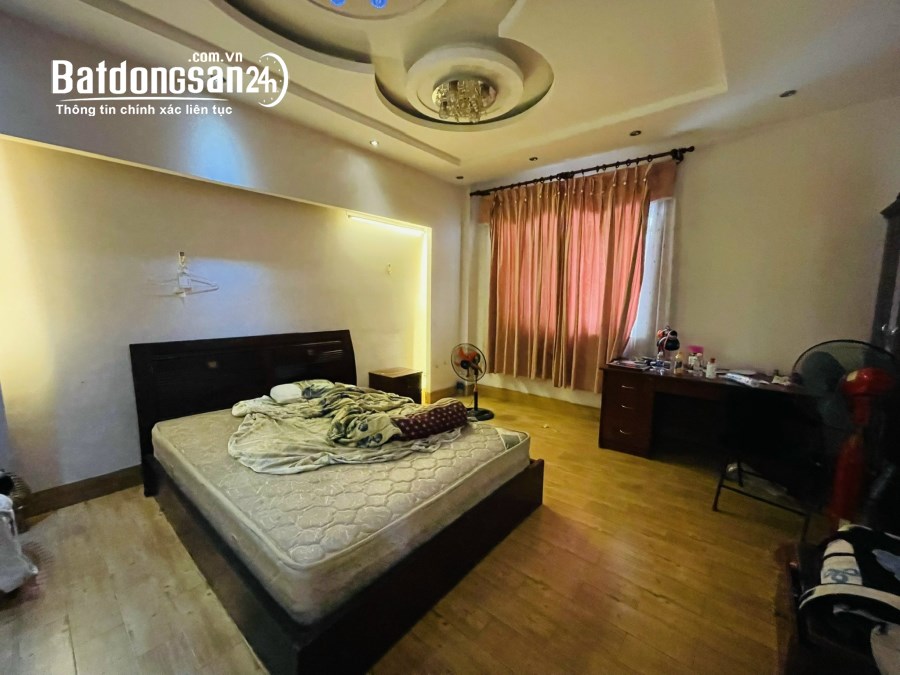 Nhà 8x24m 4 lầu đường 3 Khu Nam long Trần Trọng Cung Quận 7. cần ra gấp