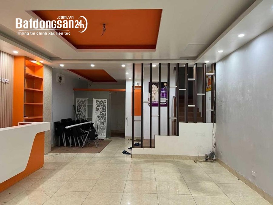 Cho thuê nhà liền kề KĐT A10 phố Nguyễn Chánh. Dt 80m2 x 4T xây thông, mặt tiền 6m 