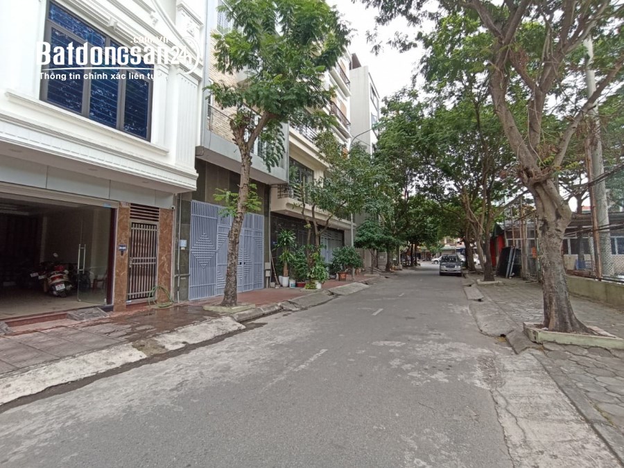 NHÀ LIỀN KỀ KHU ĐẤU GIÁ MẬU LƯƠNG - NHÀ 7 TẦNG, MẶT TIỀN TO - GẦN CHỢ, GẦN SÂN BÓNG