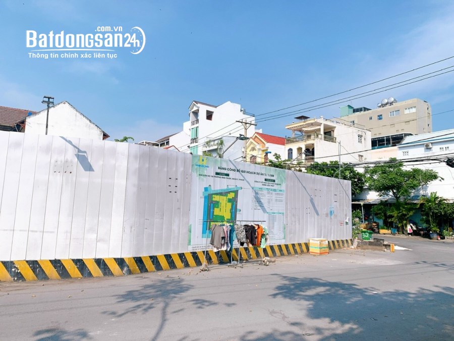 lô đất đẹp 5,2 x 22m - 6x25m - 12,5x 25m đường lý phục man . p bình thuận .q7