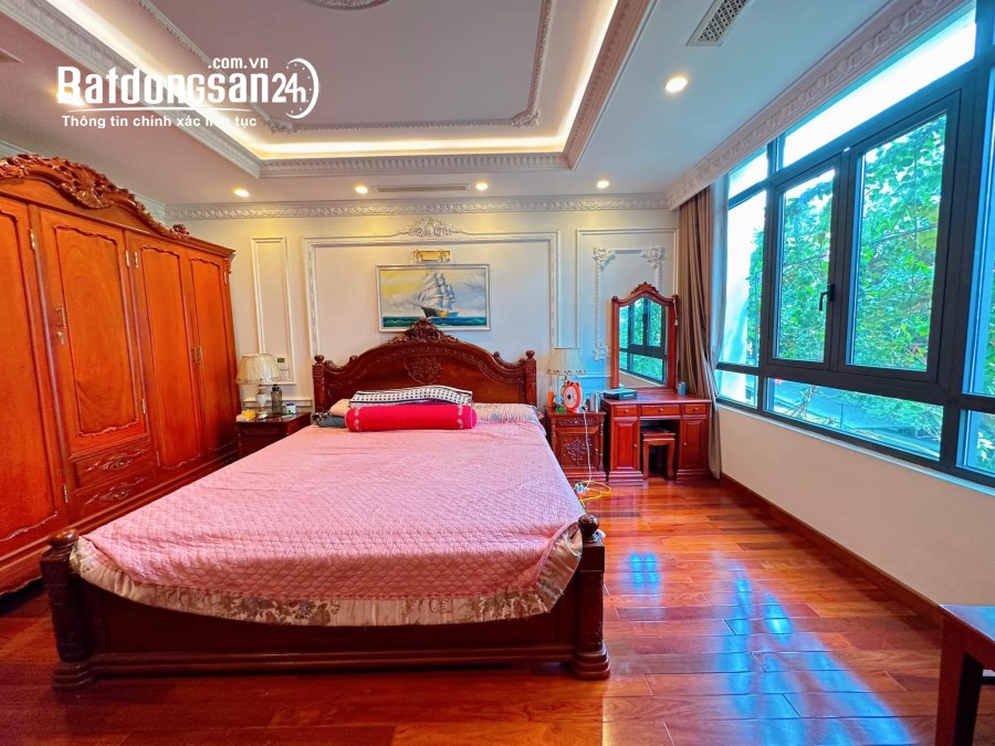 CẦN BÁN GẤP LK HOÀNG HOA THÁM, DT 88M2 x 5T, MT 5,1M, GIÁ CHỈ CÒN 30 TỶ.