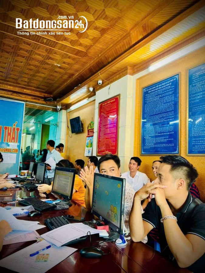 Bán 110m Tái định cư Hòa Lạc, 22tr mặt 6,66m vỉa hè 4.5m đườg đôi 38m