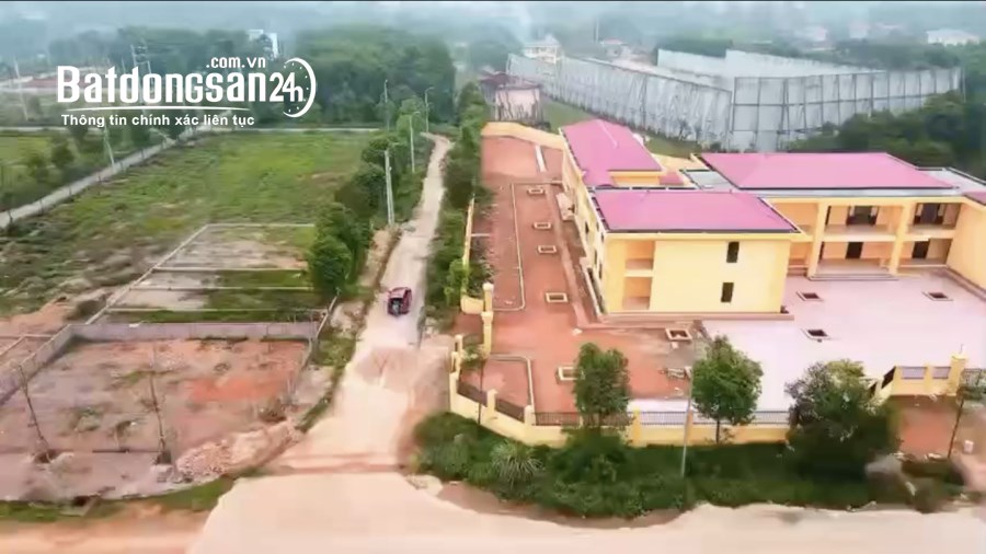 2.2tỷ lô rẻ nhất Tái định cư ĐHQG mặt tiền 6.66m ngã3 đường đôi MầmNon