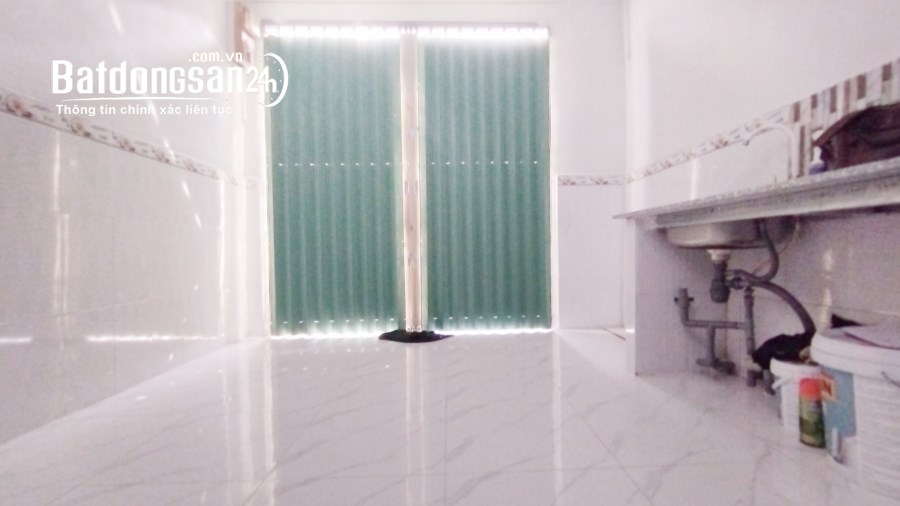 Bán Nhà Quận 6 - Nhà Nhỏ 3 Tầng - DTSD 36M - Không Quy Hoạch - Nhỉnh 1Tỷ