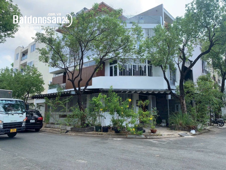 nhà góc 2 mặt tiền 6x19m 3 lầu st phường tân phong quận 7. tây tứ trạch