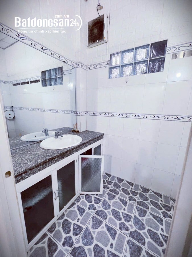 Bán nhà 95m2 SHR thổ cư100% gần cầu Hiệp Hoà,Biên Hoà,Đ.Nai 1tỷ 8xx