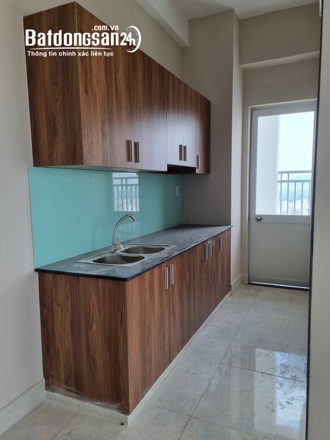 Cần bán căn hộ góc tại HQC BÌNH TRƯNG ĐÔNG_BLUSKY TOWER giá 2.1 tỷ.LH 0909.456.158