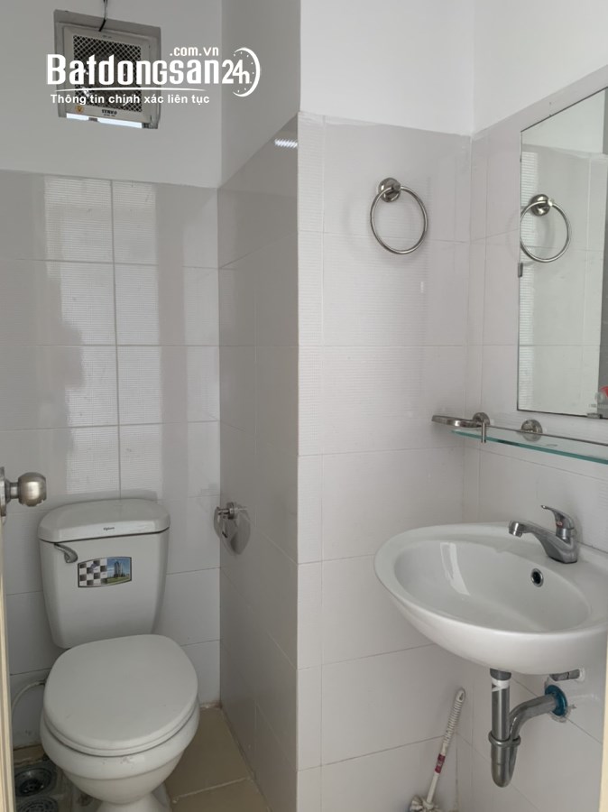 Bán căn hộ HQC PLAZA giá 1.1 tỷ căn 70m2 có 2pn,căn góc tầng đẹp