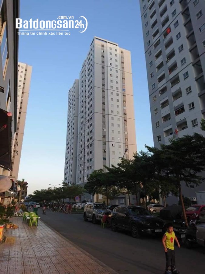 Bán căn hộ HQC PLAZA giá 1.1 tỷ căn 70m2 có 2pn,căn góc tầng đẹp