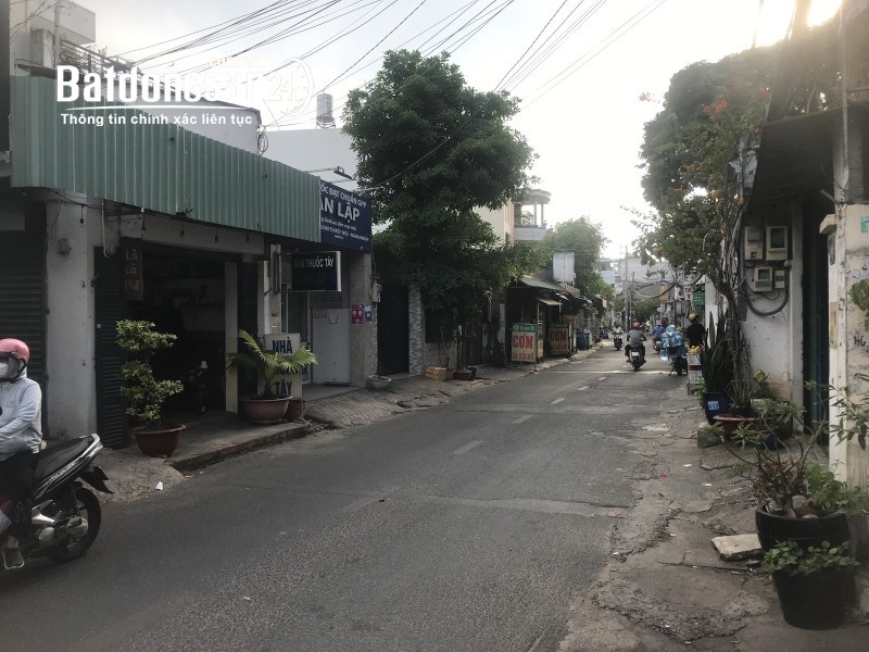 Bán Nhà Mặt Tiền , 130m2, Ngang 5m, Ngay VinCom Lê Văn Việt, Hiệp Phú – Q9 Thủ Đức ,
