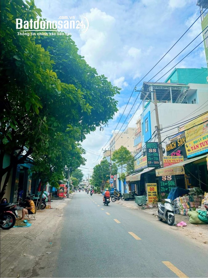 Bán Nhà Mặt Tiền Khuông Việt, Tân Phú, 62m2, 4 Tầng Mới, Dòng Tiền 30tr, Nhỉnh 9 Tỷ 