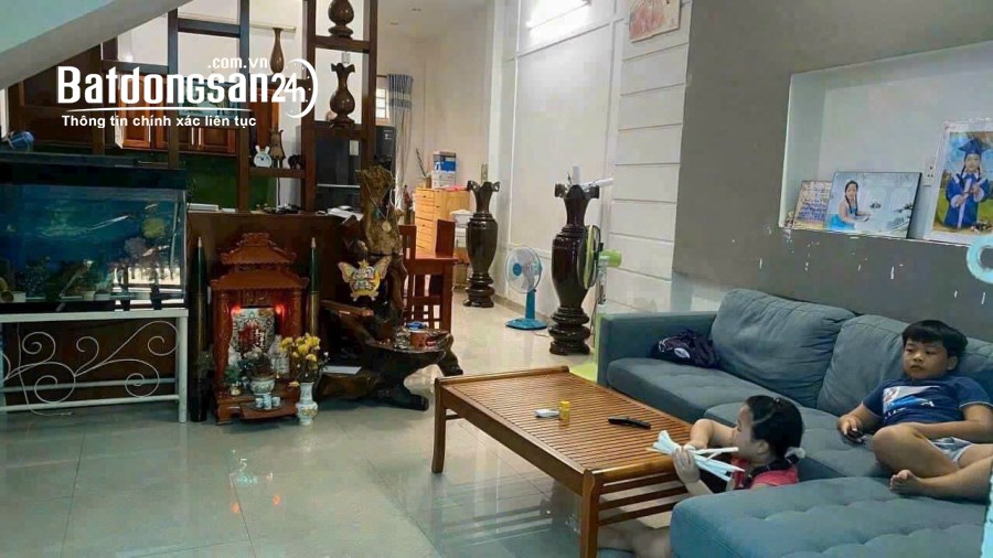 Bán nhà 2 lầu đường 48 HBC , dt 80m2 , giá 5.5 tỷ