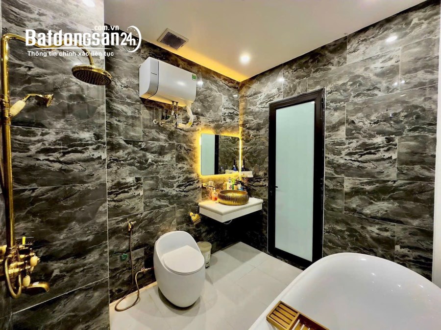 Bán nhà mặt phố Đường Văn Cao, Phường Đằng Hải, Quận Hải An