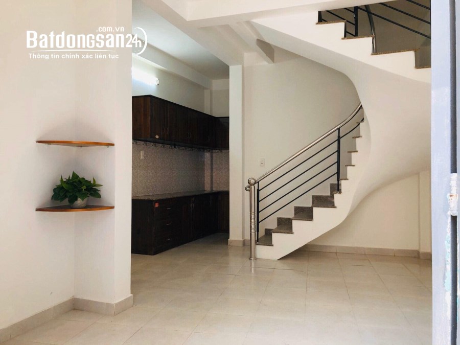Bán nhà 26m2 Đường Vạn Kiếp, Phường 3, Quận Bình Thạnh, chỉ hơn 3 tỷ