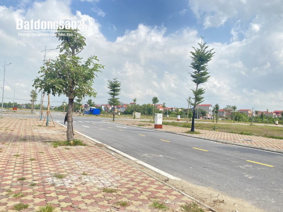Chính chủ cần bán lô đất 100m2 đối diện công viên khu đô thị Đức Giang