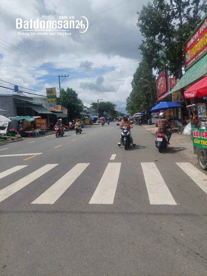 Bán tháo 100m2 đường 32m gần Sân Bay Long Thành