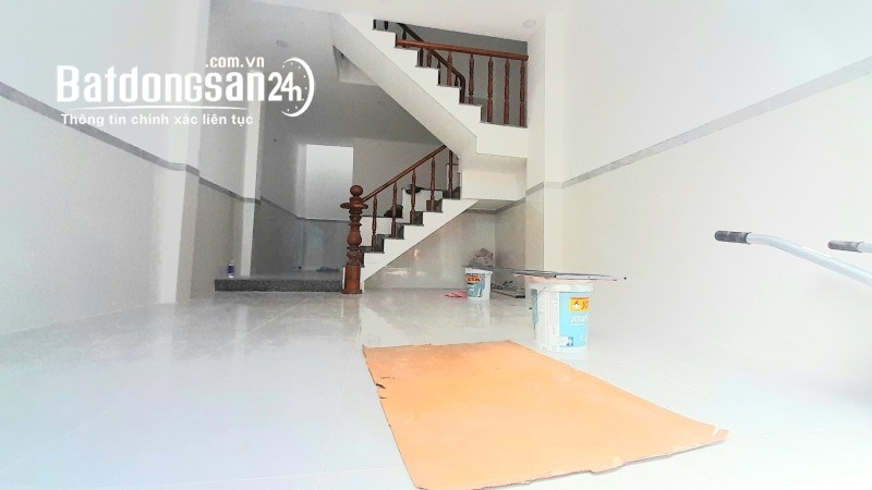 TIN THẬT:Nhà 2 tầng mới 4x12-Quốc lộ 13,Phường Hiệp Bình Phước, Tp Thủ Đức