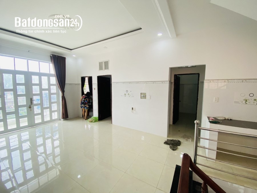 Bán nhà HXH 179 Hòa Bình, Hiệp Tân, Quận Tân Phú, TƯƠNG LAI RA MẶT TIỀN