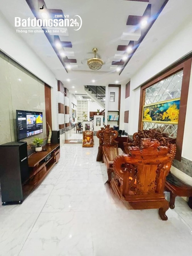 Bán nhà Đường Nguyễn Duy Dương, Phường 3, Quận 10