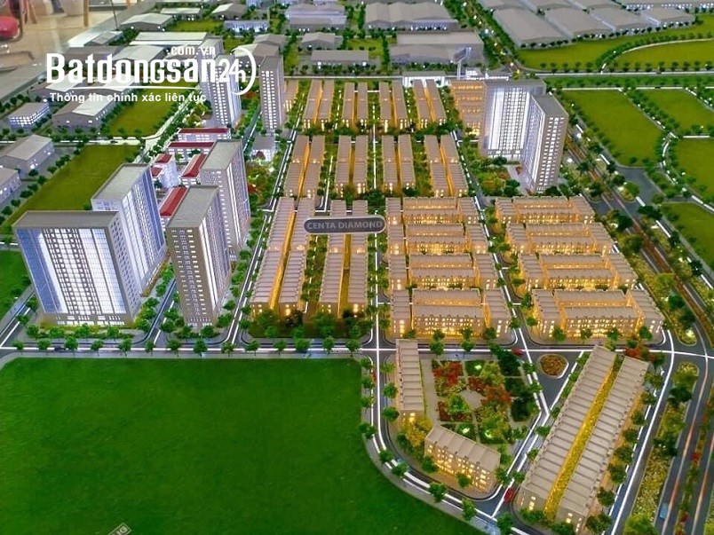 Mua ngay!Nhà phố 4 tầng đối diện chung cư giá chỉ bằng căn chung cư, vốn tù 2tỷ.