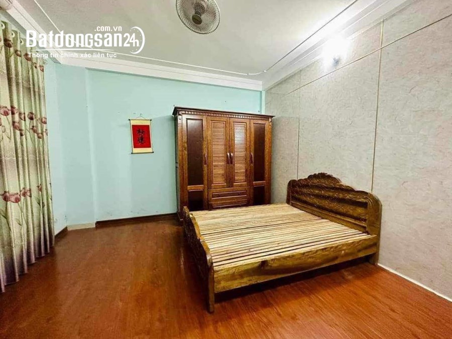Bán nhà mặt phố Phường Mỗ Lao, Quận Hà Đông