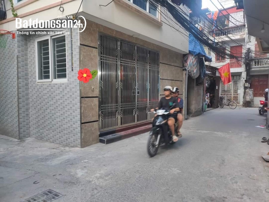 Hoàng Diệu - Hoàng Cầu phân lô, ô tô, lô góc, chủ tự xây 46mx4T, 8.2 tỷ