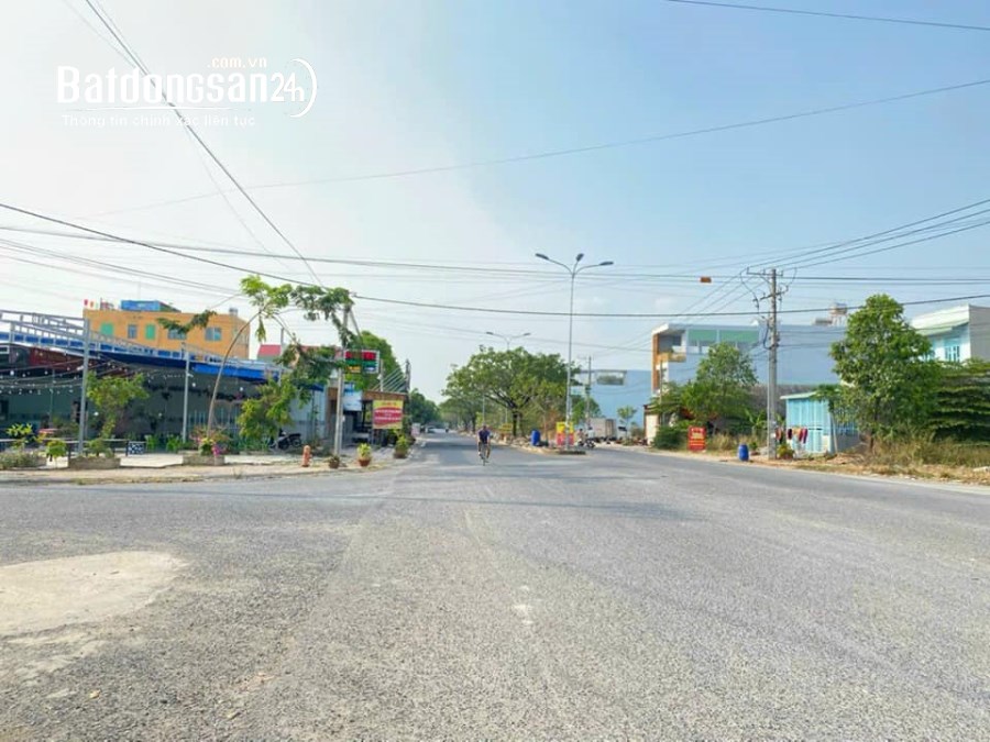 Bể nợ thanh lý GẤP 108m2 gần cổng sân bay Long Thành