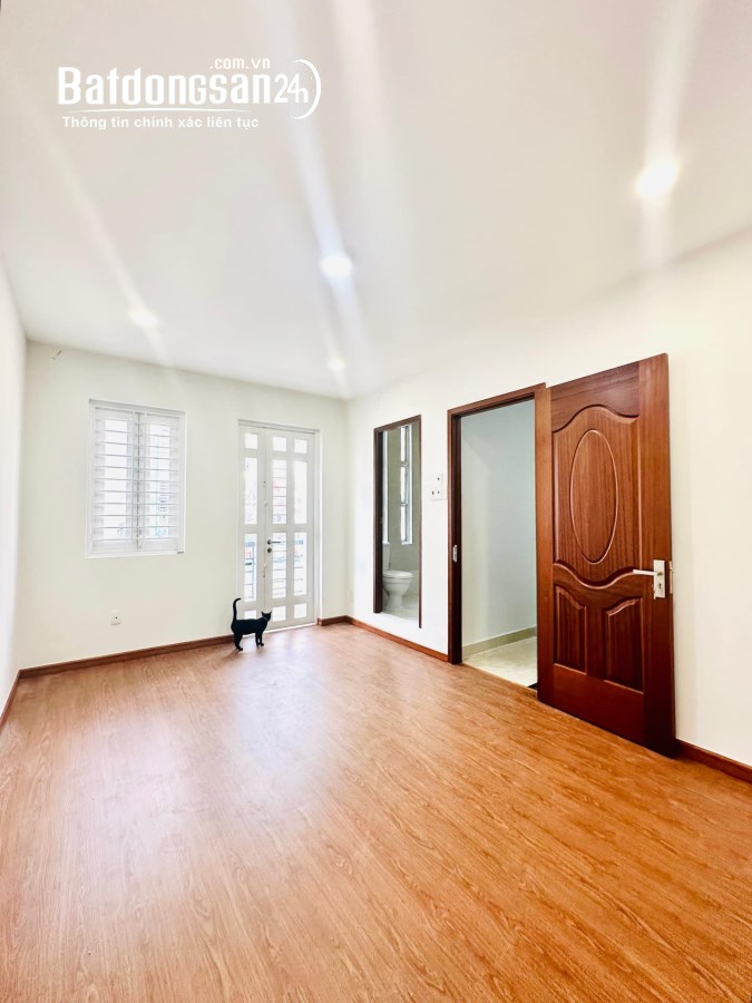 Khu Vip phân lô đẹp – Nguyễn Văn Thương (D1) 65m2 5 tầng BTCT chỉ 10.9 tỷ 