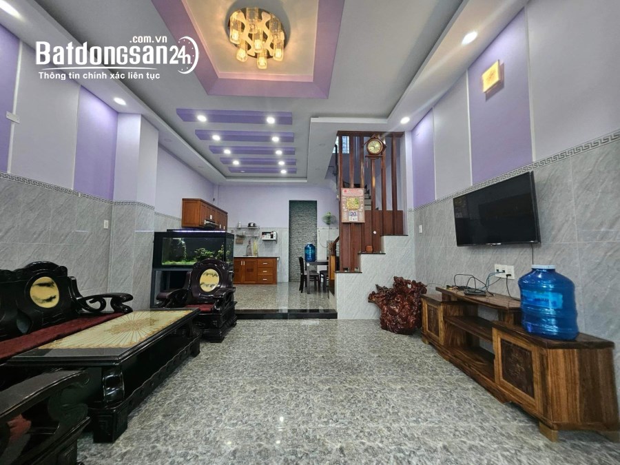 (VN81) BÁN NHÀ 3 TẦNG MẶT TIỀN ĐƯỜNG 8M SAU LƯNG KĐT VĨNH ĐIỀM TRUNG 