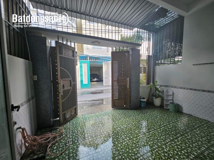 (VN81) BÁN NHÀ 3 TẦNG MẶT TIỀN ĐƯỜNG 8M SAU LƯNG KĐT VĨNH ĐIỀM TRUNG 
