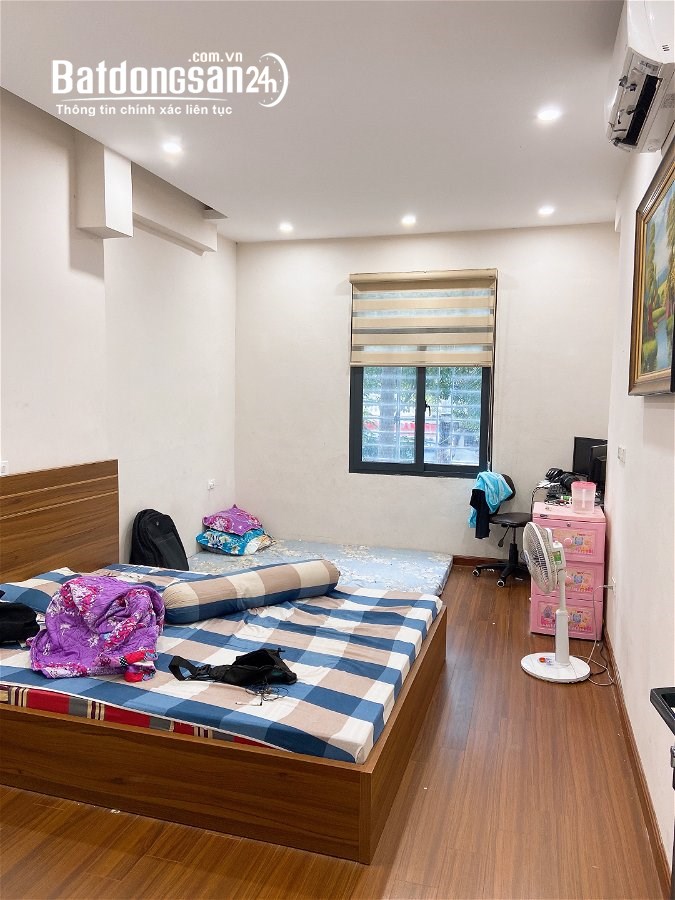 Bán căn hộ khu 7.2 ha Vĩnh Phúc Ba Đình, tầng 2, 90 m2, nội thất đẹp ở luôn 093633346