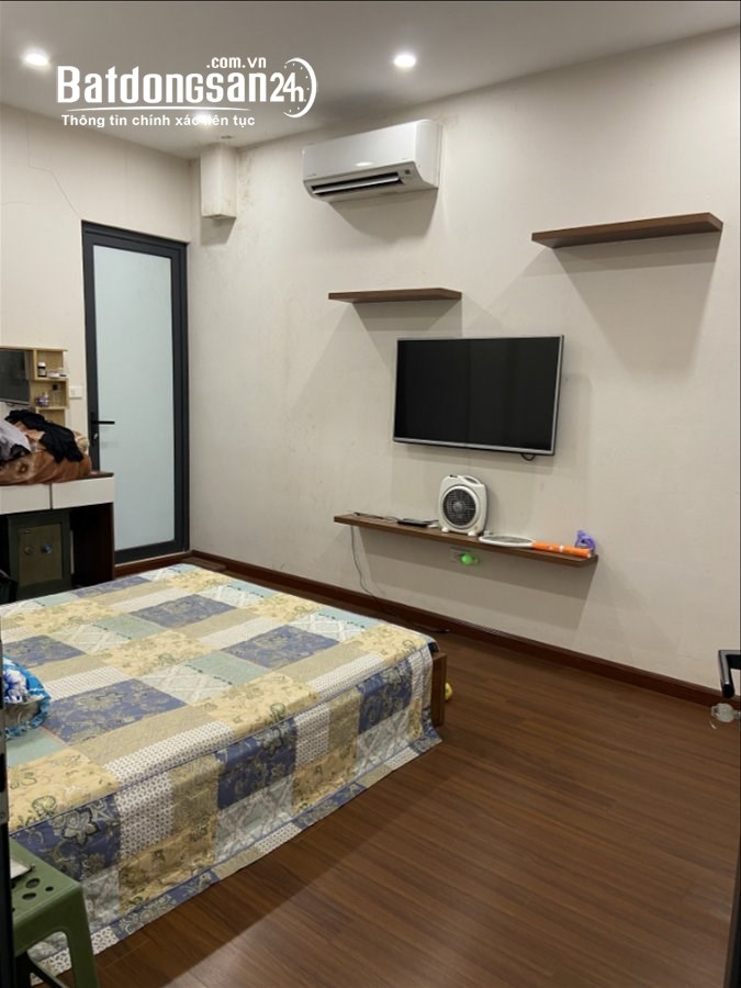 Bán căn hộ khu 7.2 ha Vĩnh Phúc Ba Đình, tầng 2, 90 m2, nội thất đẹp ở luôn 093633346
