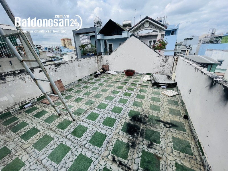 Bán nhà gần Thái Phiên, Quận 11, 40m2, 3 tầng, chuẩn đét, chỉ 4 tỷ nhú