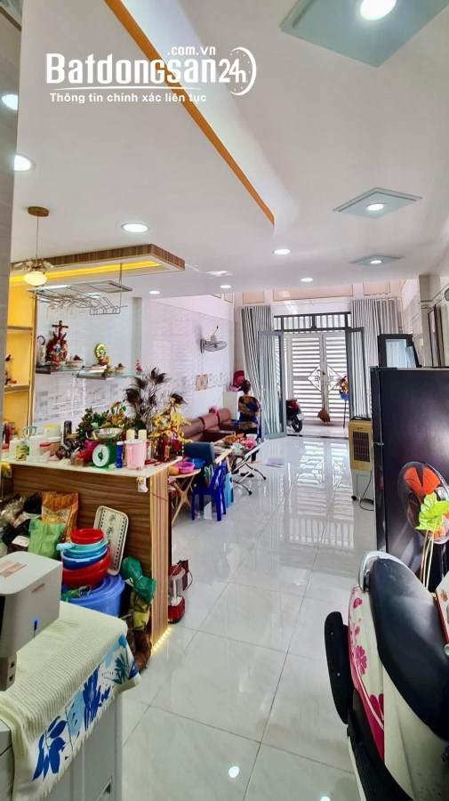  Bán nhà 4 tầng,4PN,69m2,hẻm xe tải, Khu phân lô Hoàng Hoa Thám,Tân Bình, 9.X TỶ