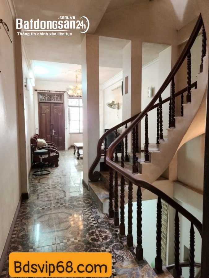 Cần bán nhà phố Đỗ Quang thuộc KĐT Trung Hòa Nhân Chính 52m2 nhà đẹp 5 tầng giá 15.2 