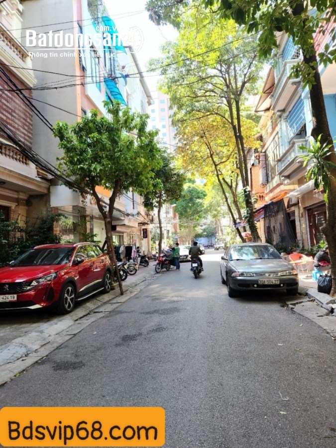 Cần bán nhà phố Đỗ Quang thuộc KĐT Trung Hòa Nhân Chính 52m2 nhà đẹp 5 tầng giá 15.2 