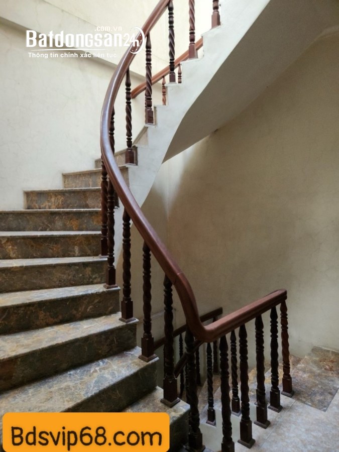 Cần bán nhà phố Đỗ Quang thuộc KĐT Trung Hòa Nhân Chính 52m2 nhà đẹp 5 tầng giá 15.2 