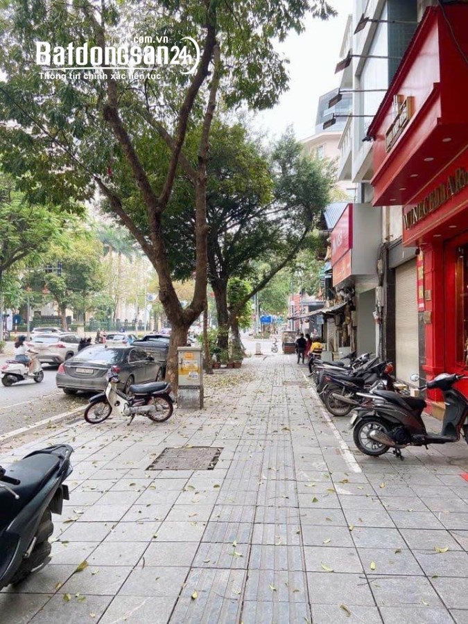 [ CỰC HIẾM] BÁN MP HÀNG BÚN NGAY NGÃ TƯ QUÁN THÁNH 9T XỊN SÒ KD ĐẮC ĐỊA.  