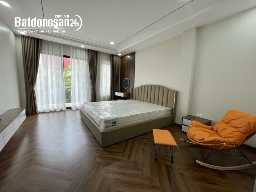 Bán nhà mặt phố Đường Tư Đình, Phường Phúc Đồng, Quận Long Biên